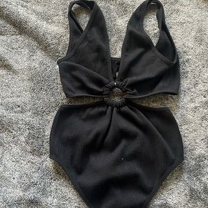 S black body suit